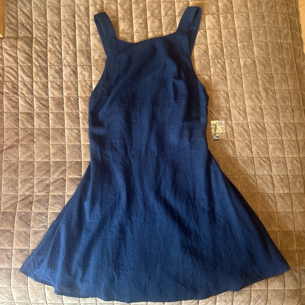 Urban Outfitters Kimchi Blue Navy Linen Mini Dress - Size 6 - Never Worn!